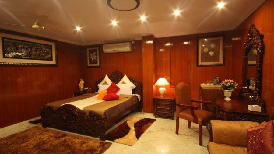Hotel Pigeon International Бангалор Экстерьер фото